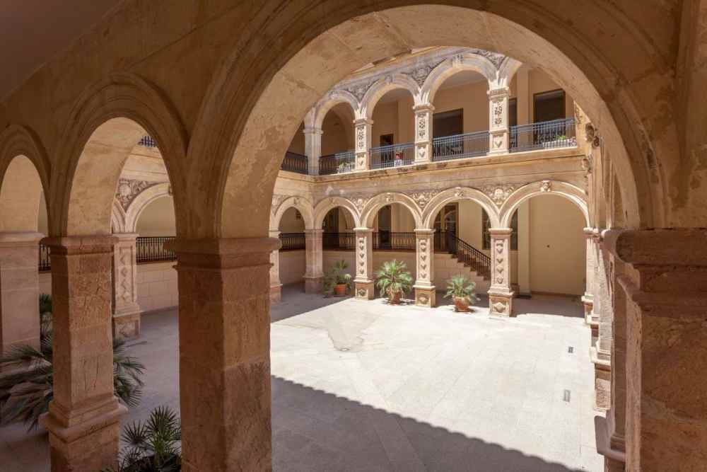 Prophetic dream of a 1972 reawakening located at a Catholic convent.